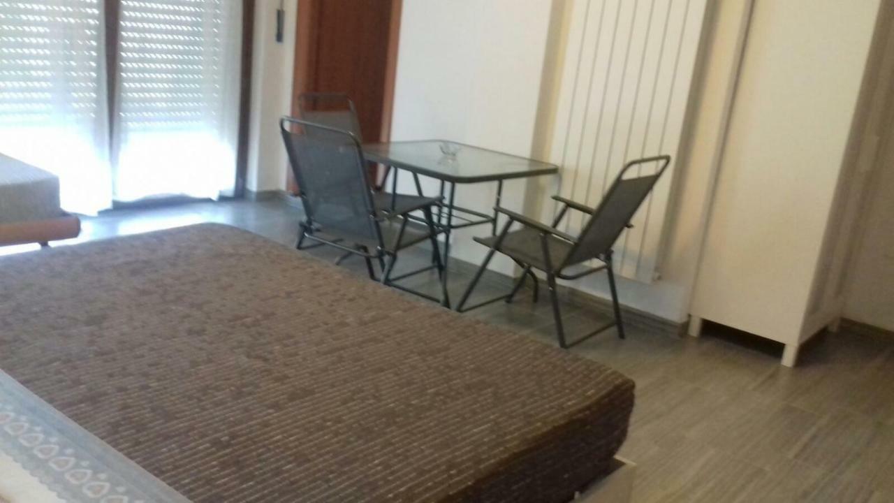 Le 3*